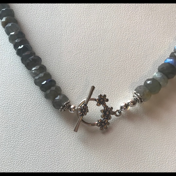 Labradorite and sterling cross necklace - Picture 3 of 6